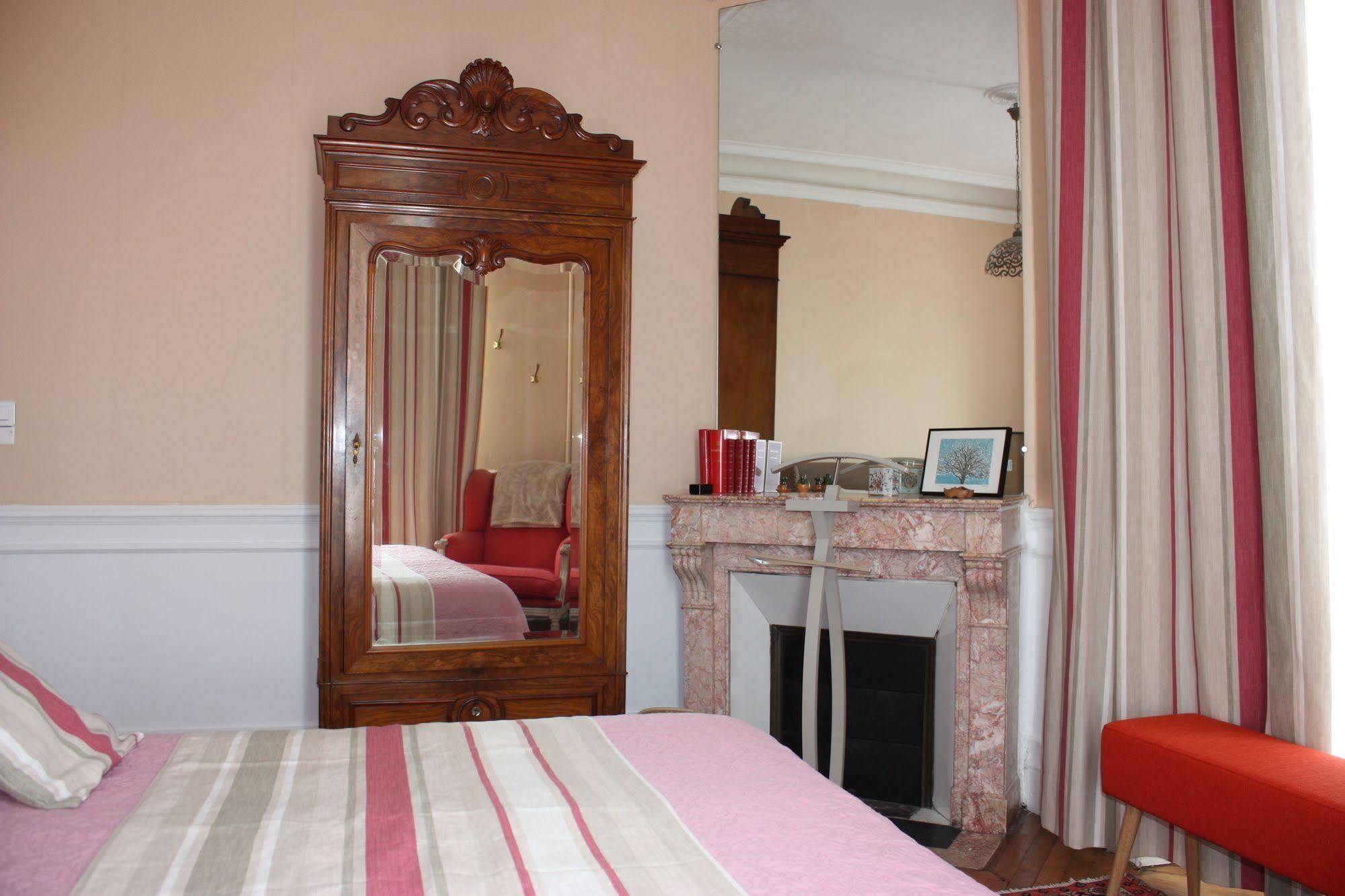 Chateau D'Avesnes - Le Castelet Dış mekan fotoğraf